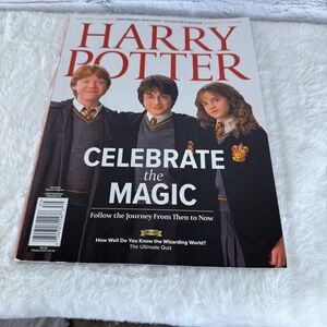 Harry Potter Magazine - Celebrate the Magic
